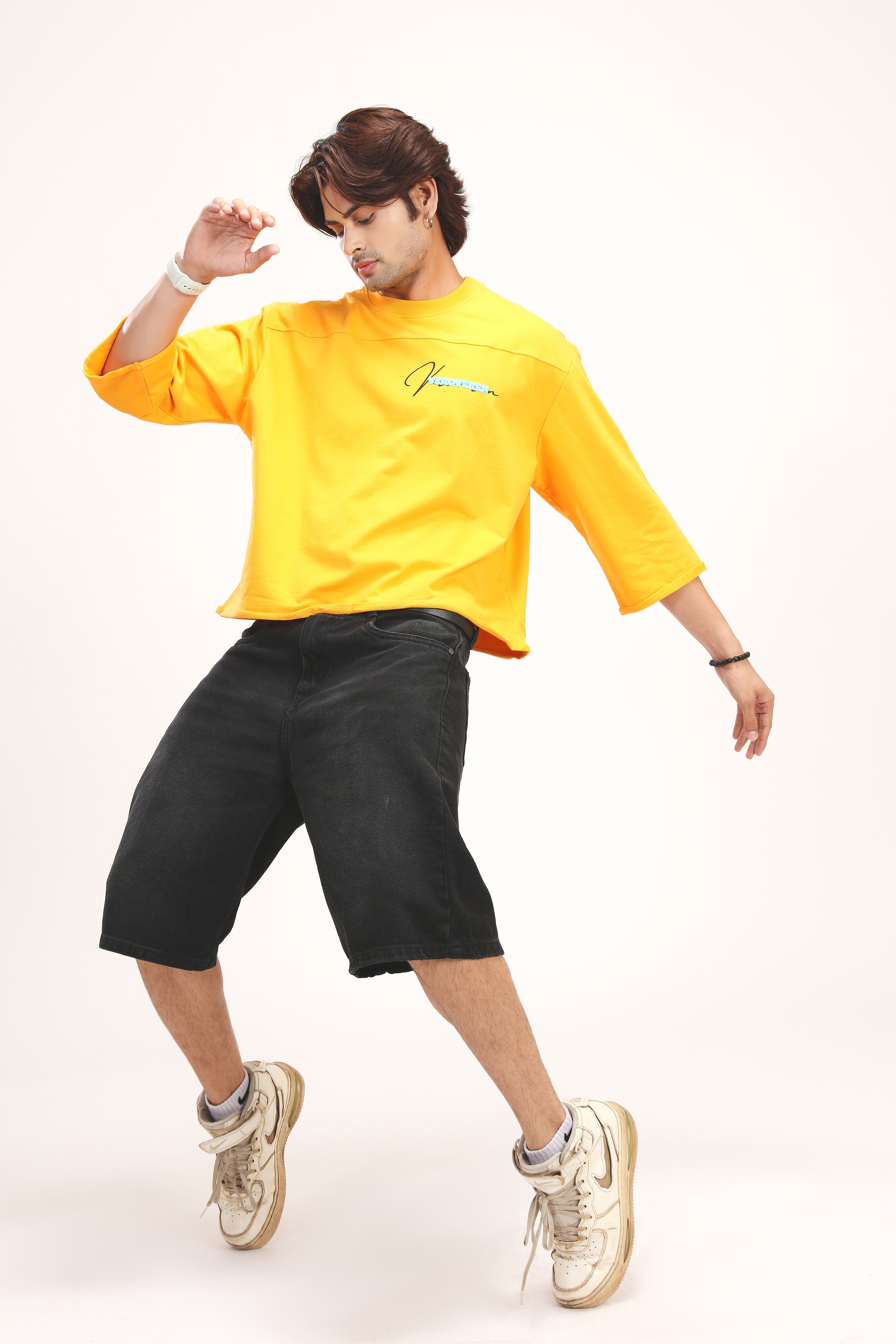STAYGROOVY YELLOW TEE