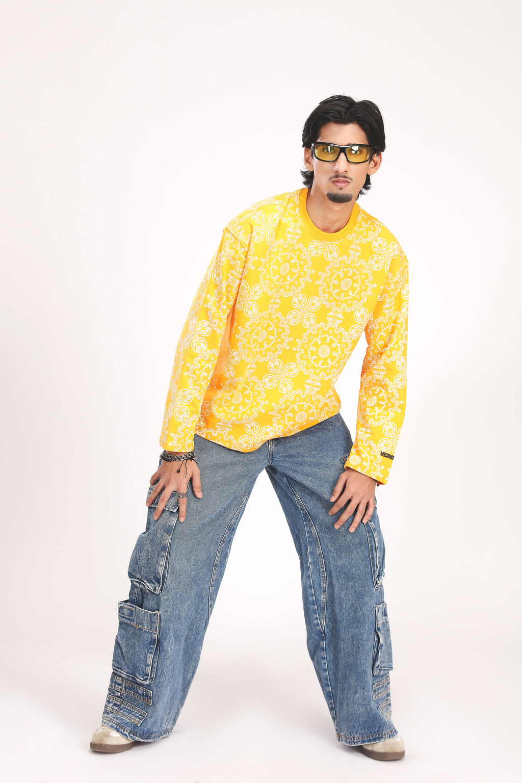 YELLOW PAISLEY TEE