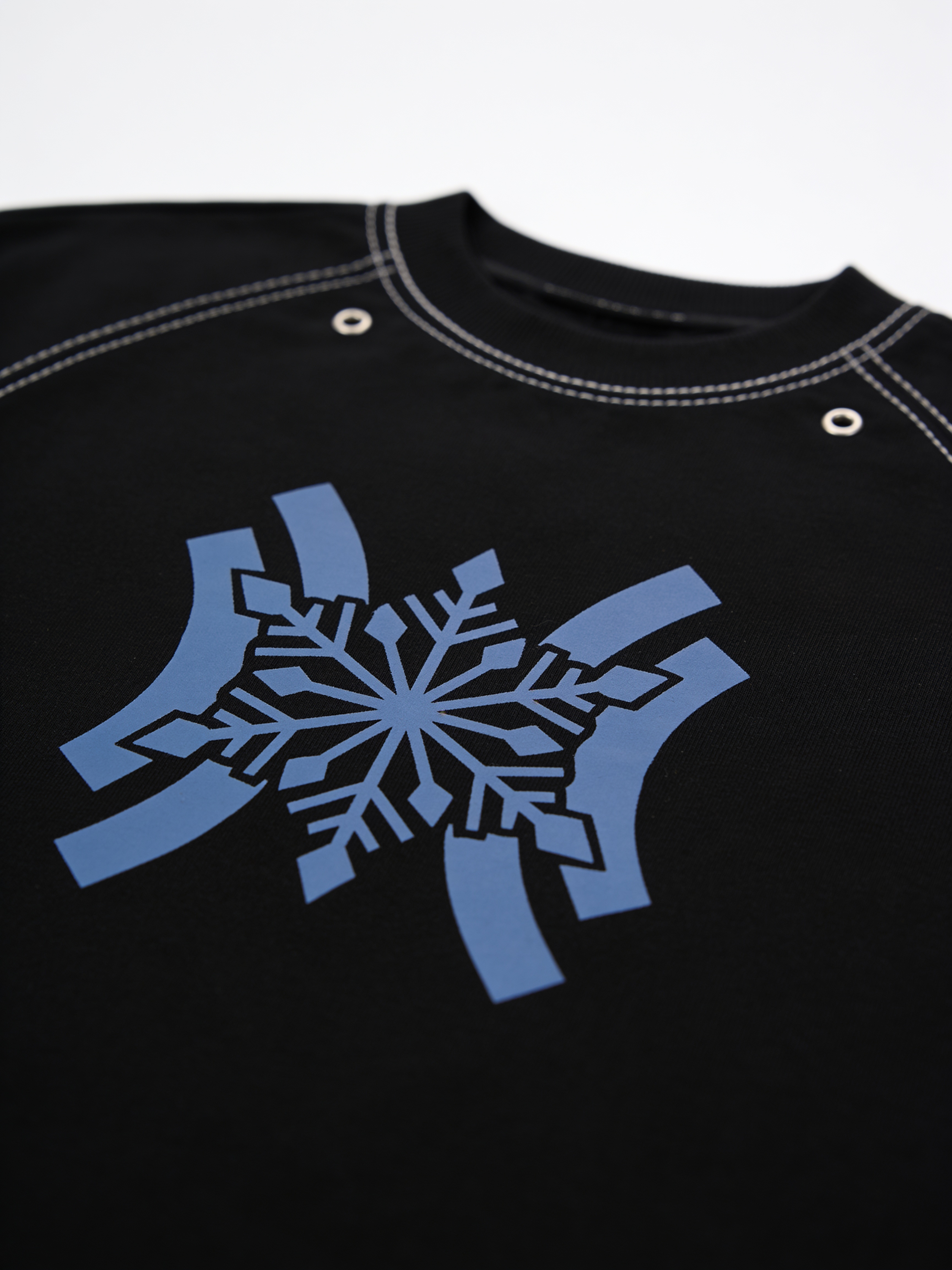 Akaza – Upper Moon Oversized T-Shirt