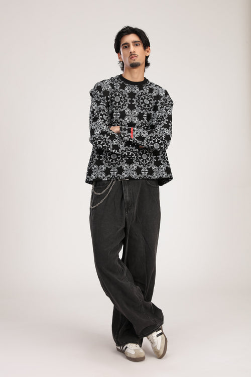 BLACK PAISLEY TEE
