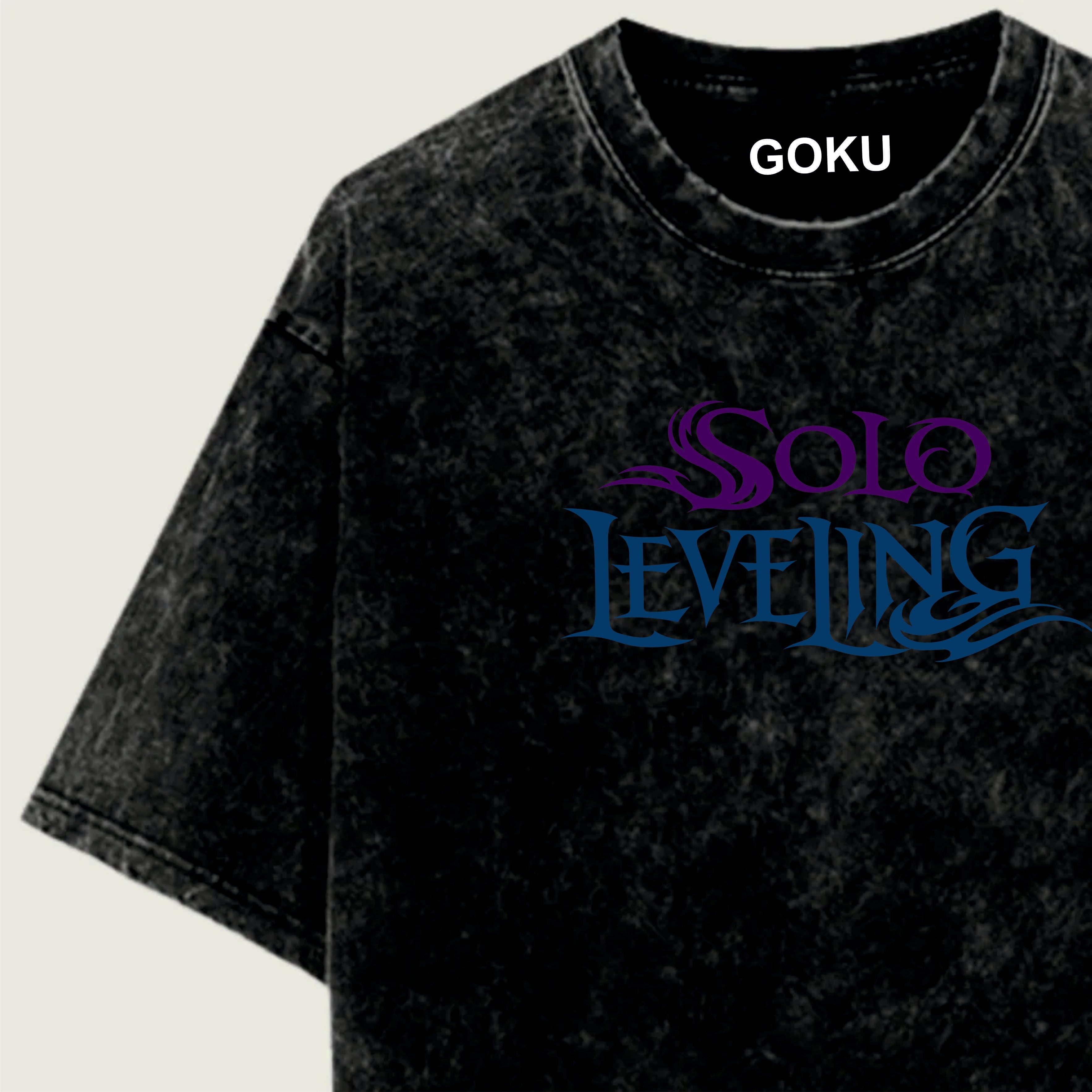Black t-shirt with 'GOKU' and 'SOLO LEVELLING' text on a beige background